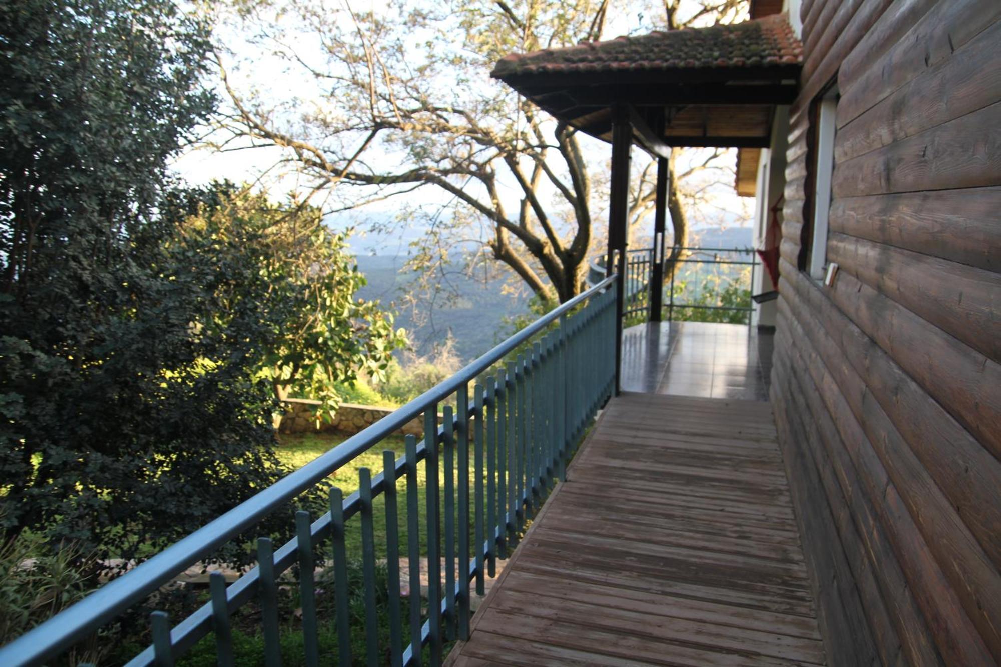 Switzerland In Amirim Villa Luaran gambar